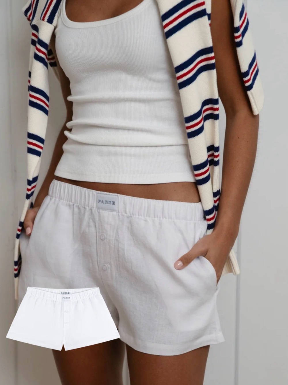 Parker White 100% Linen Short. NWT Size L